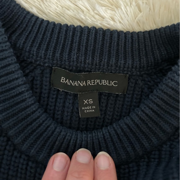 Thick Banana Republic knit sweater - Picture 3 of 6